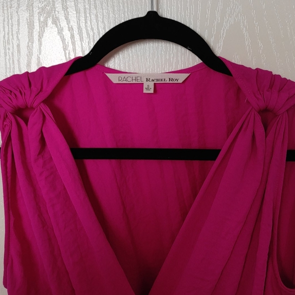 Dress - Picture 3 of 5